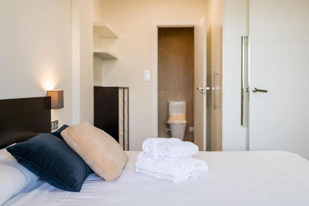 Moderno Apartamento Con Piscina Y Parking Granada Exterior foto